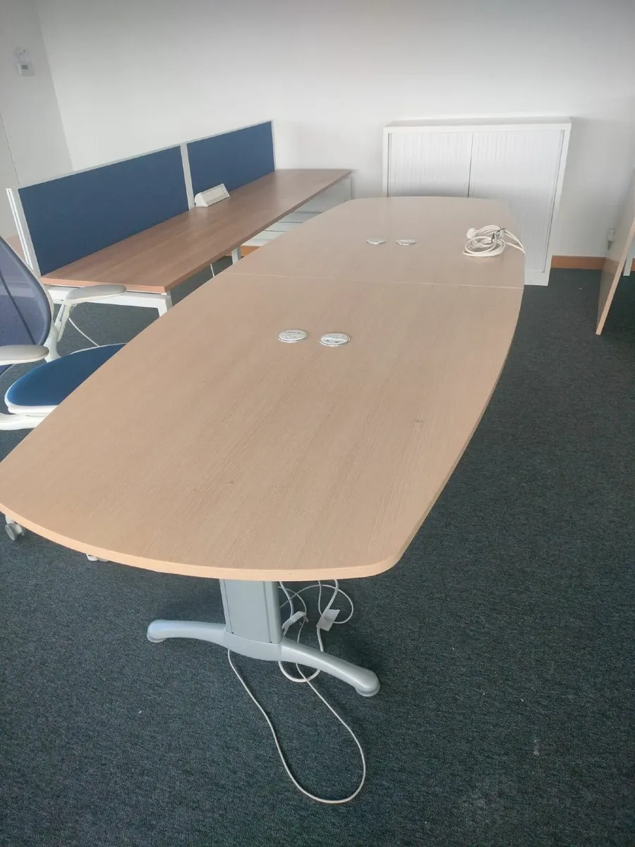 Board Room table - Image 1