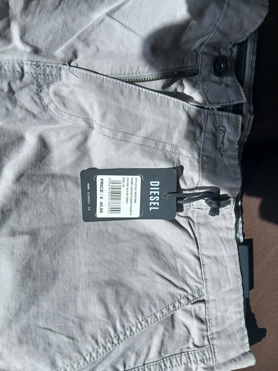 Mens Diesel Cargo Shorts - Brand New- Never Worn - Image 2