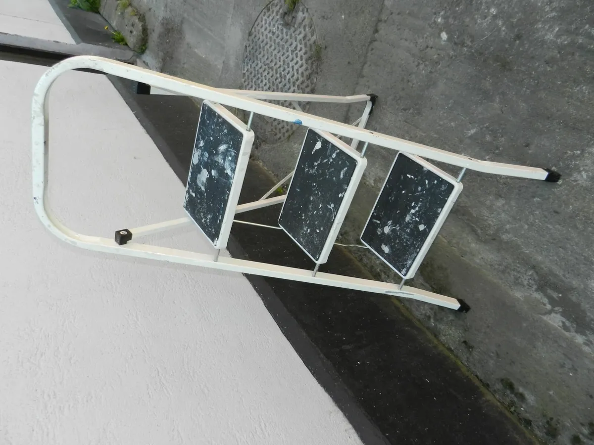 step ladder - Image 2