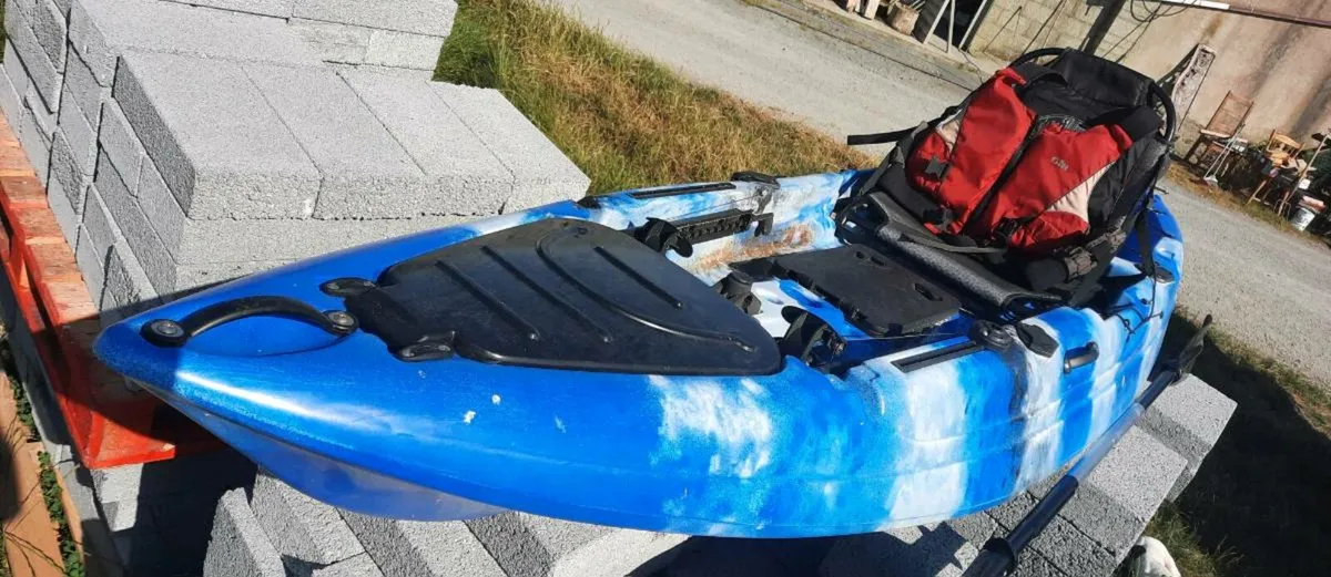 Kayak for sale - Image 4