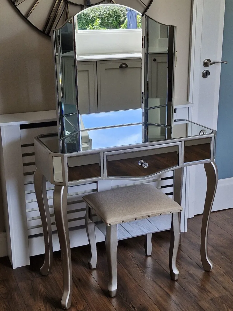 Dressing Table with Matching Stool - Image 2