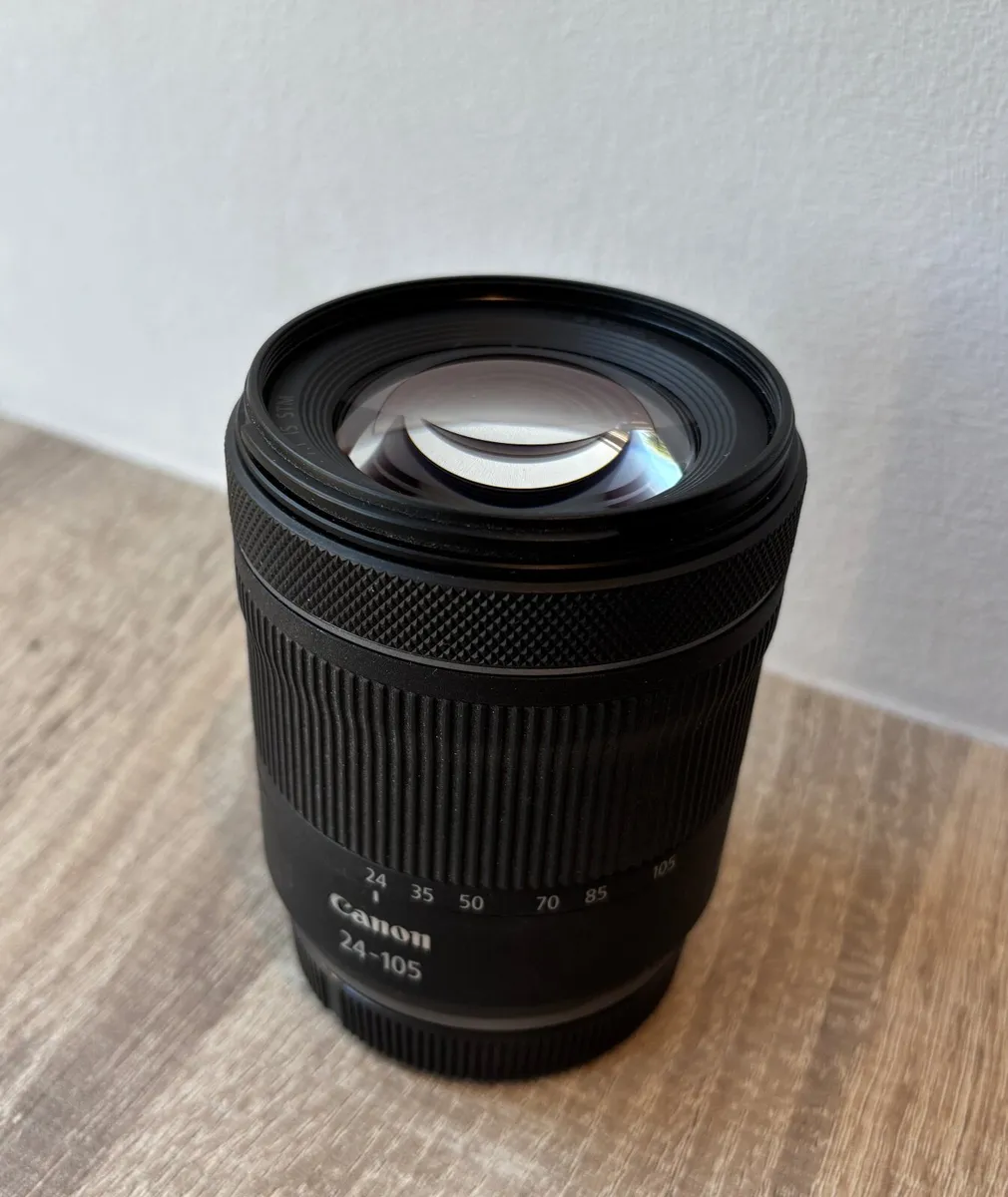 Canon RF 24-105 Lens - Image 2