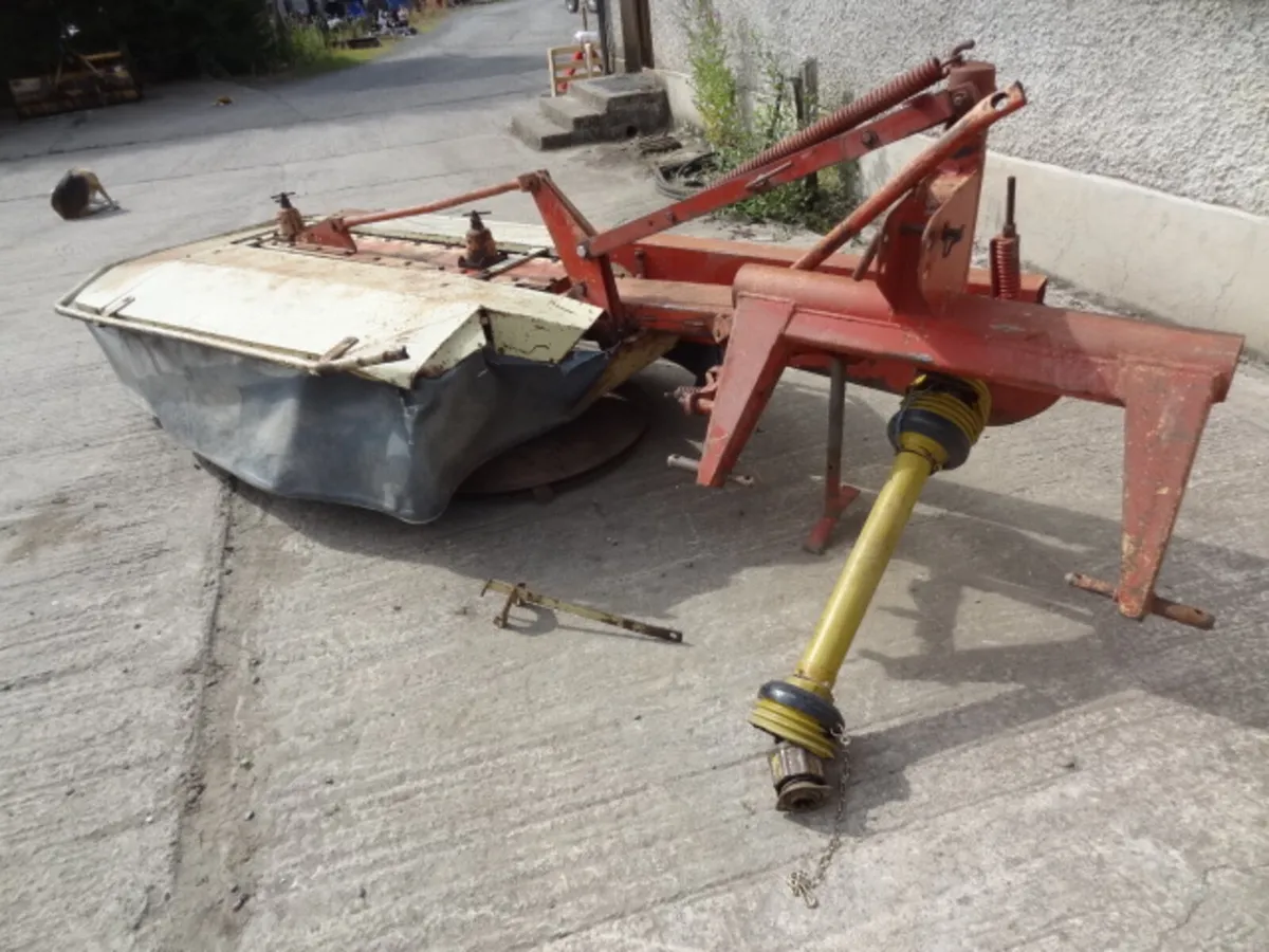 PZ CM185 Drum Mower - Image 1