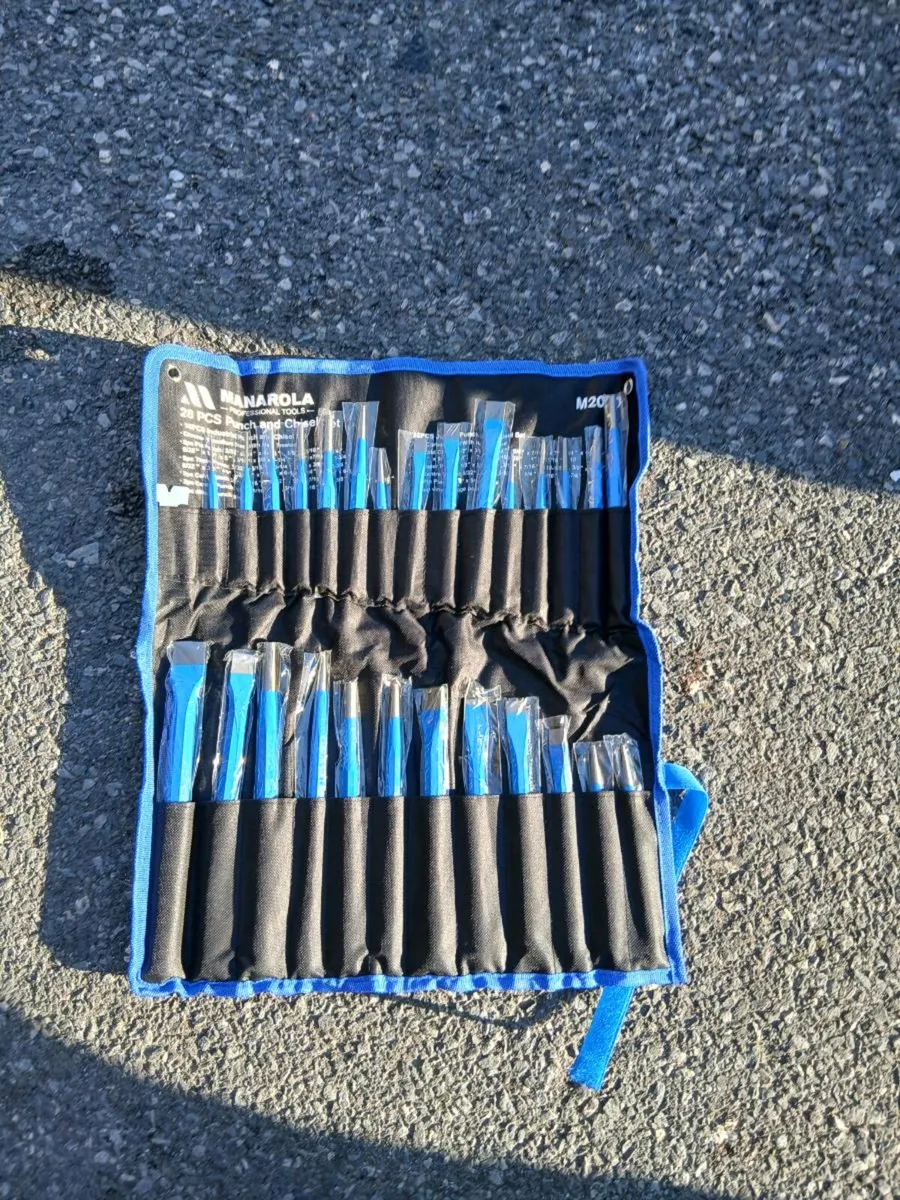 MANAROLA 28PC PUNCH AND CHISSEL SET - Image 1