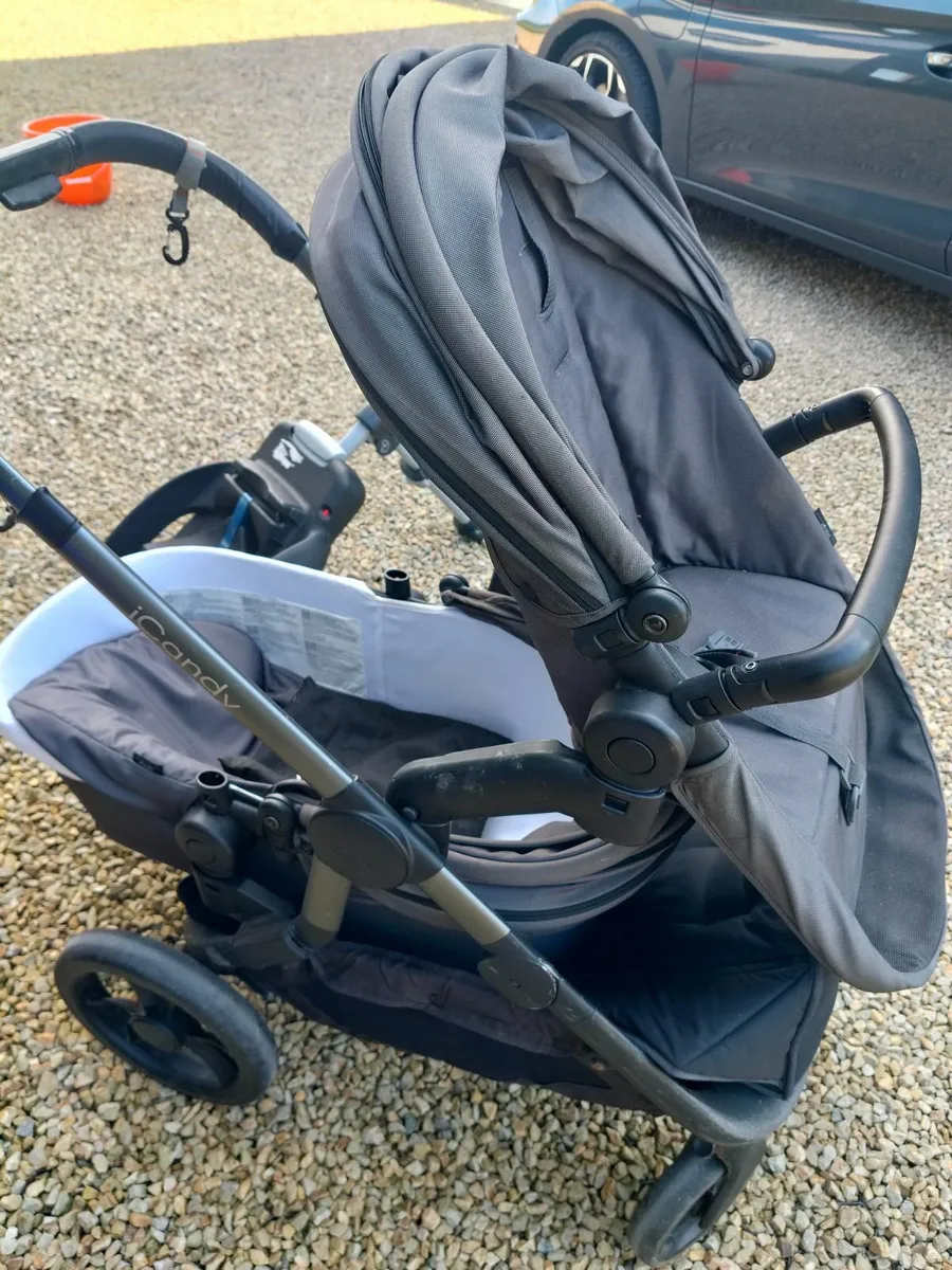 Pram - Image 4