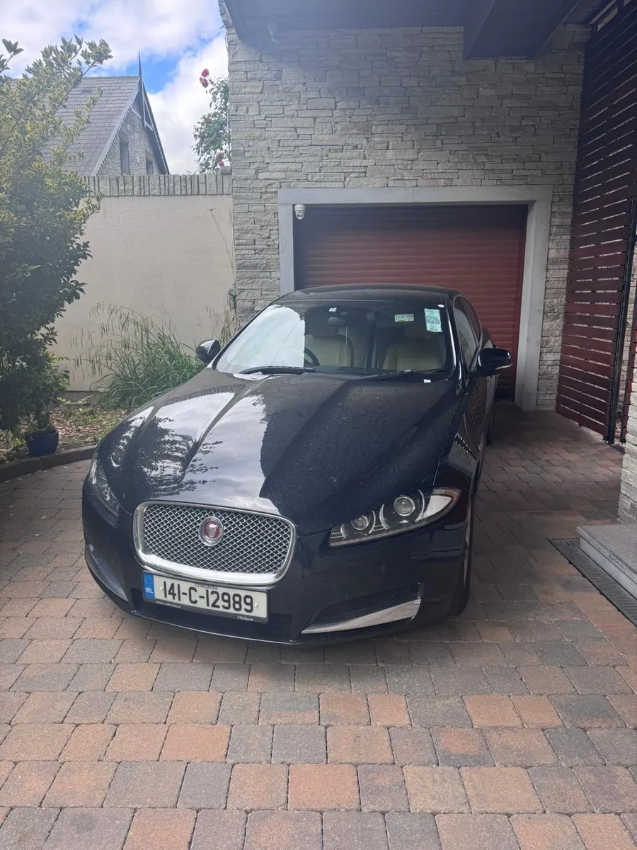 Jaguar XF 2.2 DSL Automatic. Lovely Car - Image 2