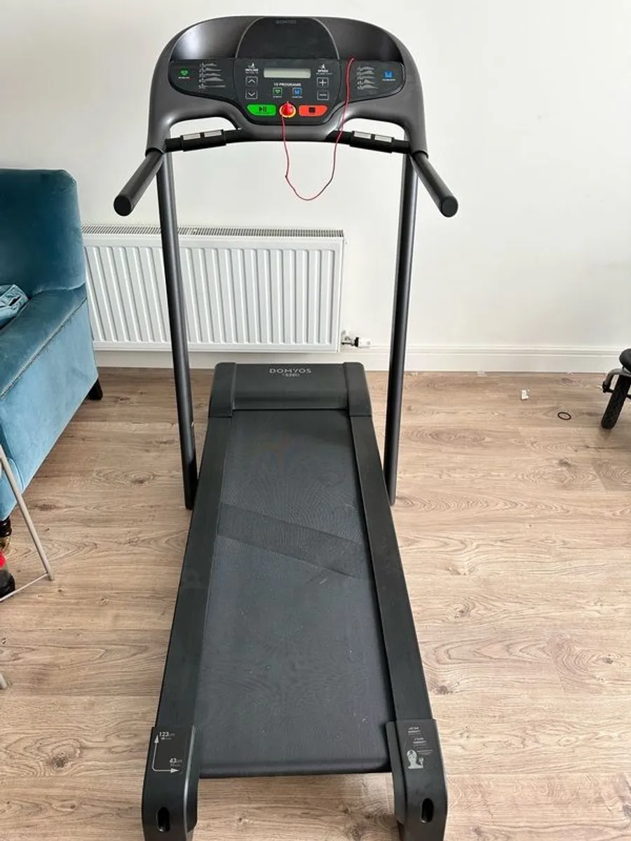 Domyos T520B Treadmill - Image 1