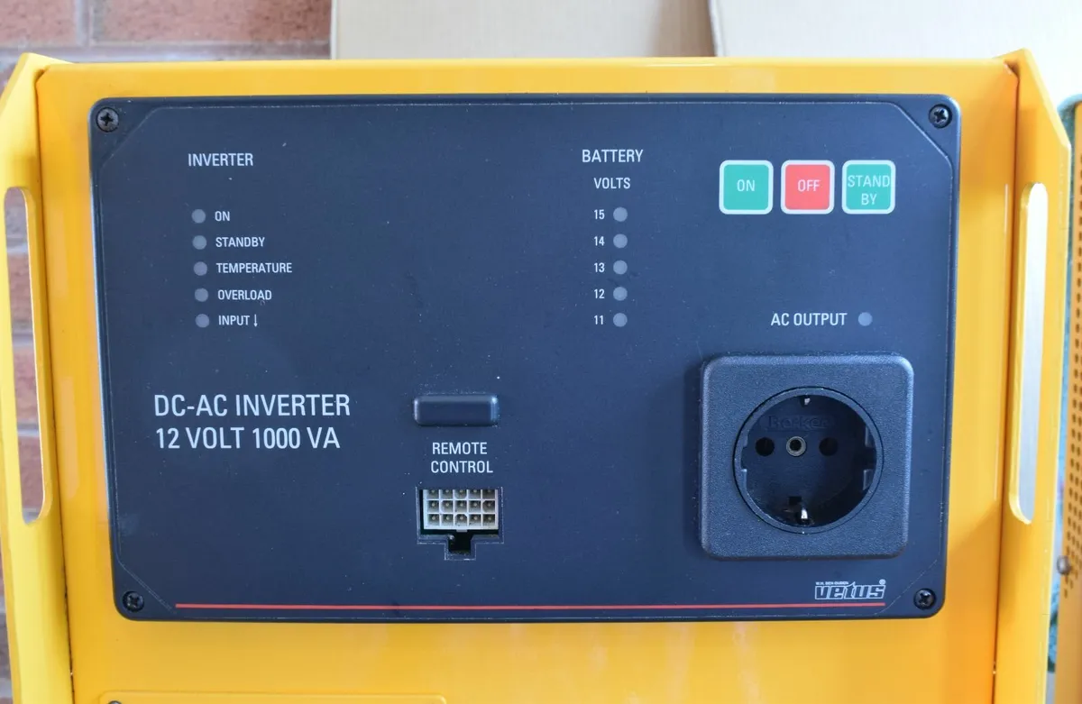 Vetus DC-AC inverter 12 volt 1000 VA - Image 2