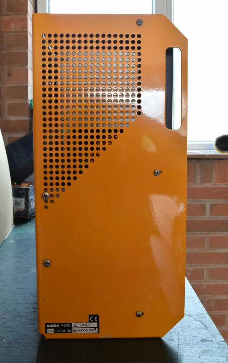 Vetus DC-AC inverter 12 volt 1000 VA - Image 4