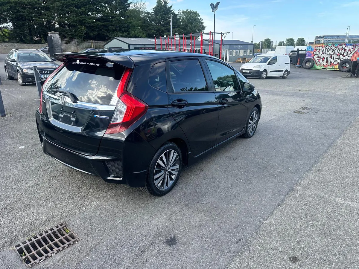 HONDA FIT 2014 1,5L HYBRID FULL OPTION - Image 3