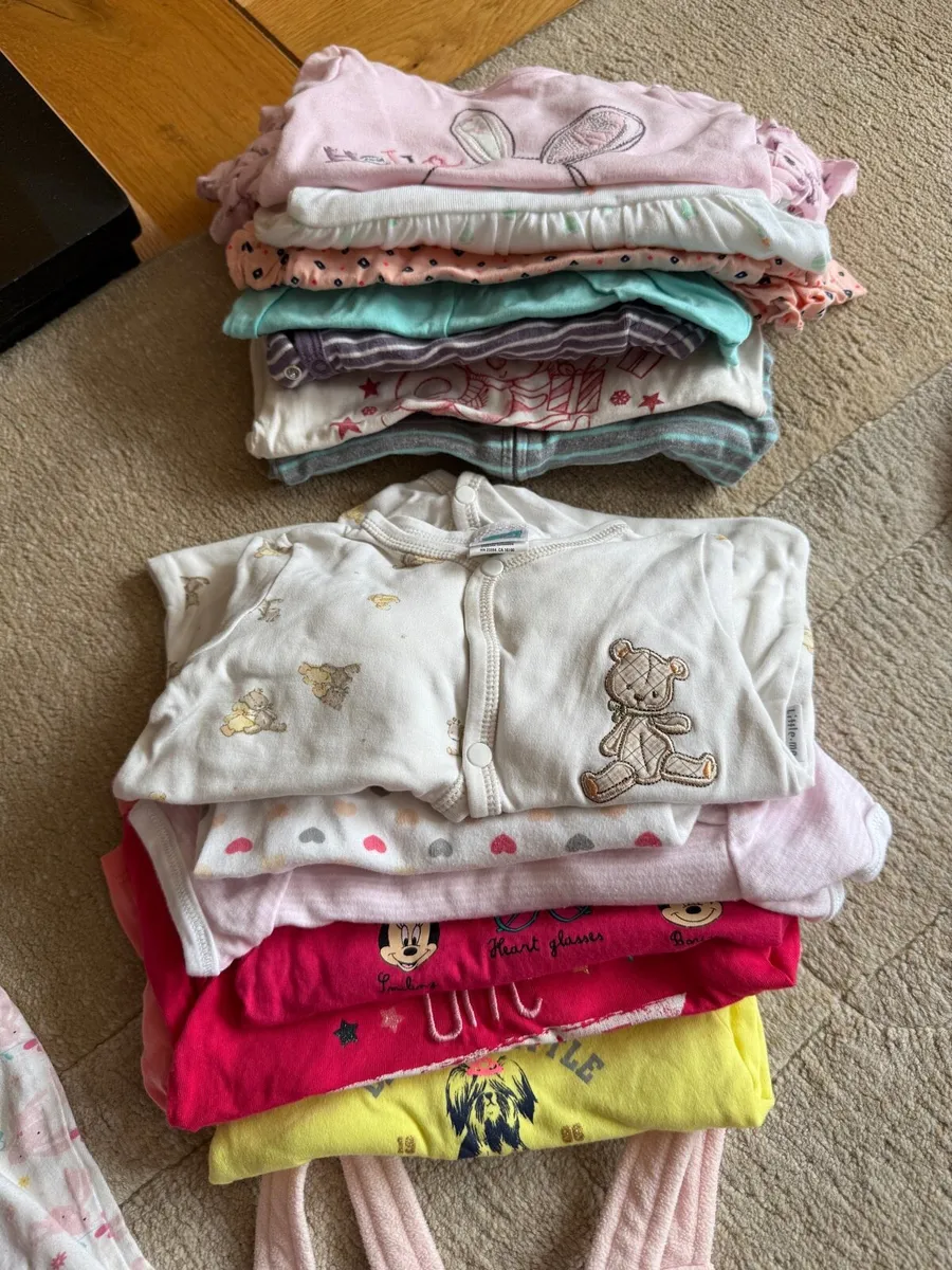 Baby girl bundle - Image 3