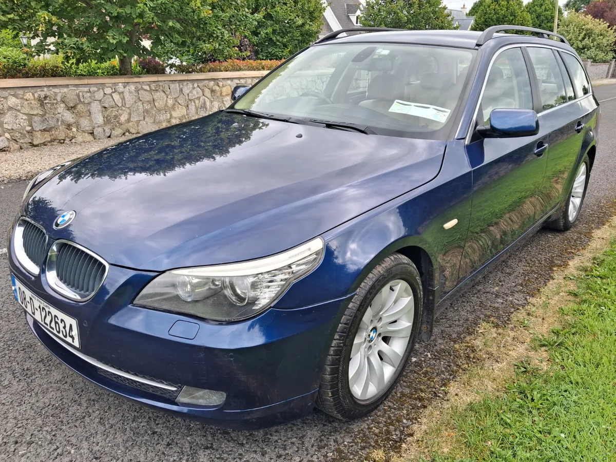 BMW 5-Series 2008 - Image 2