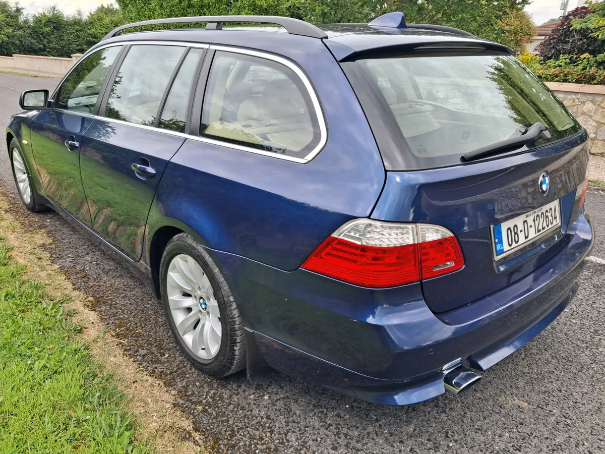 BMW 5-Series 2008 - Image 3