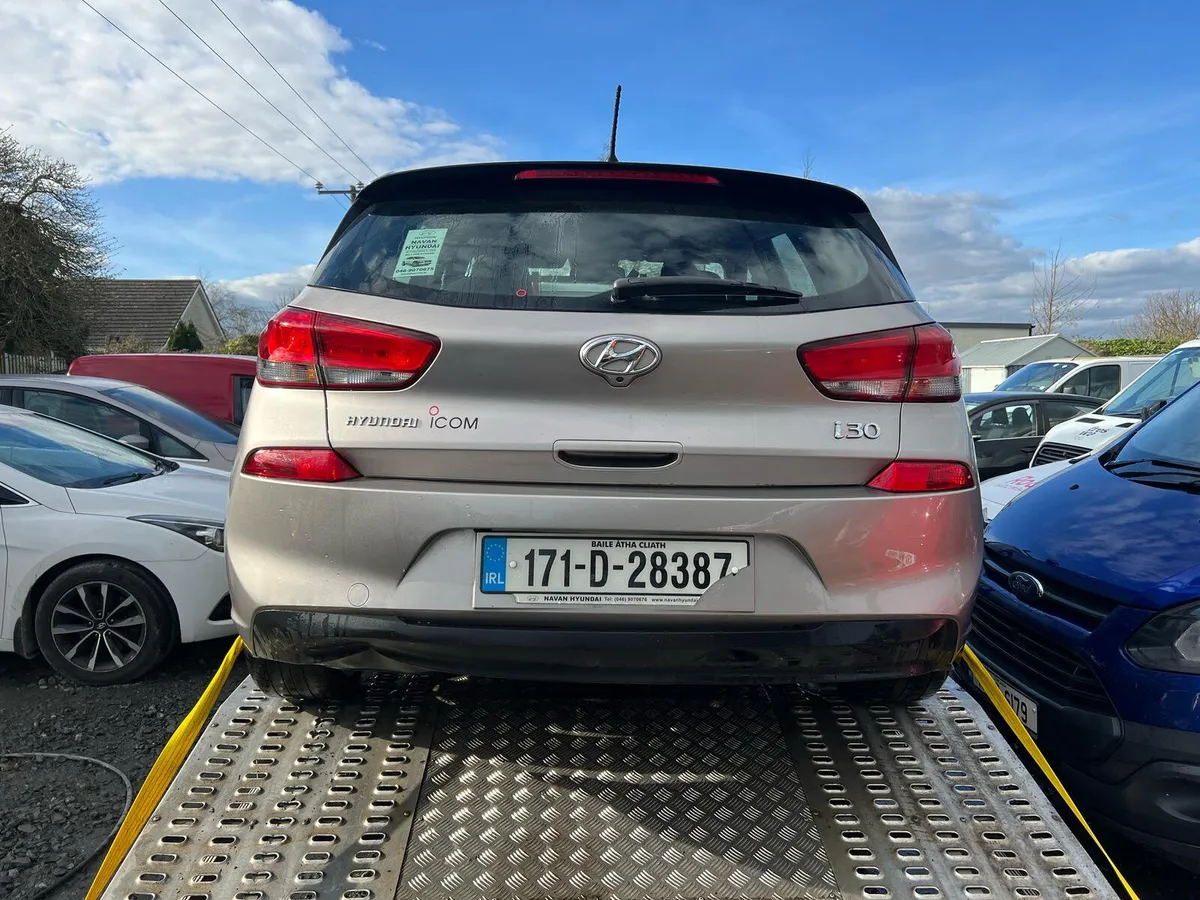 2017 Hyundai I30 1.6 Diesel Driving - Image 1