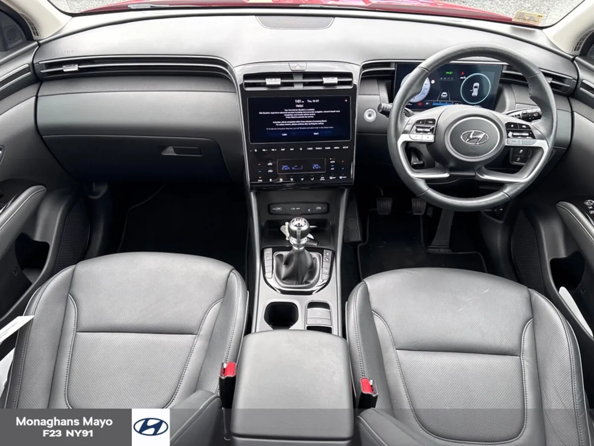 Hyundai Tucson EXECUTIVE PLUS 1.6 DIESEL 5DR - Image 2