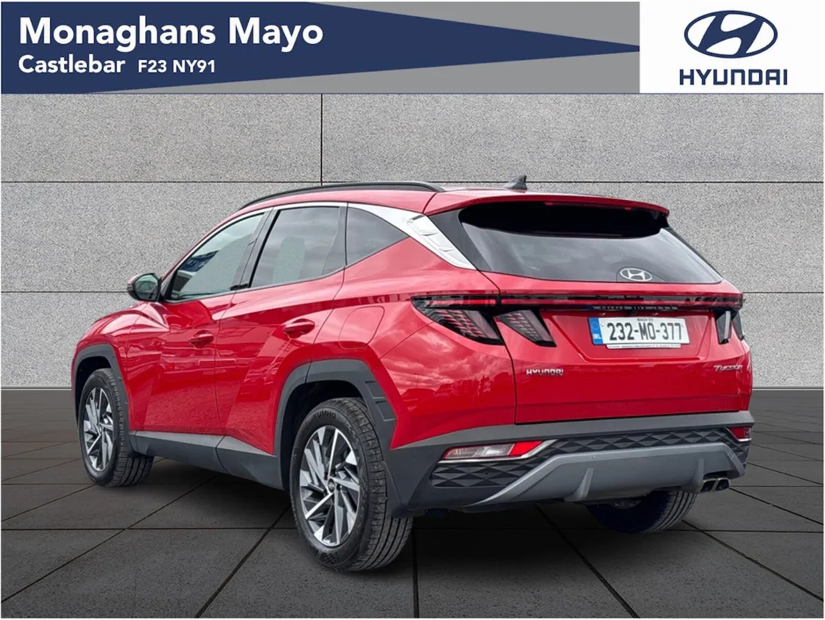 Hyundai Tucson EXECUTIVE PLUS 1.6 DIESEL 5DR - Image 3