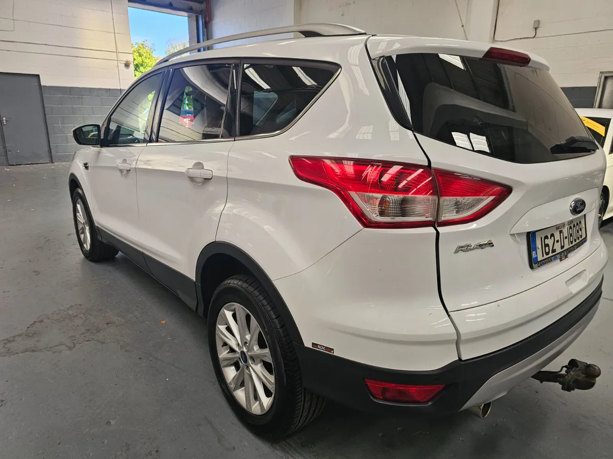 Ford Kuga 2016 Crewcab - Image 4