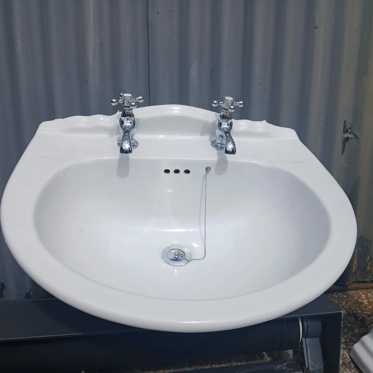 Hand basin taps and stand for sale - Image 2