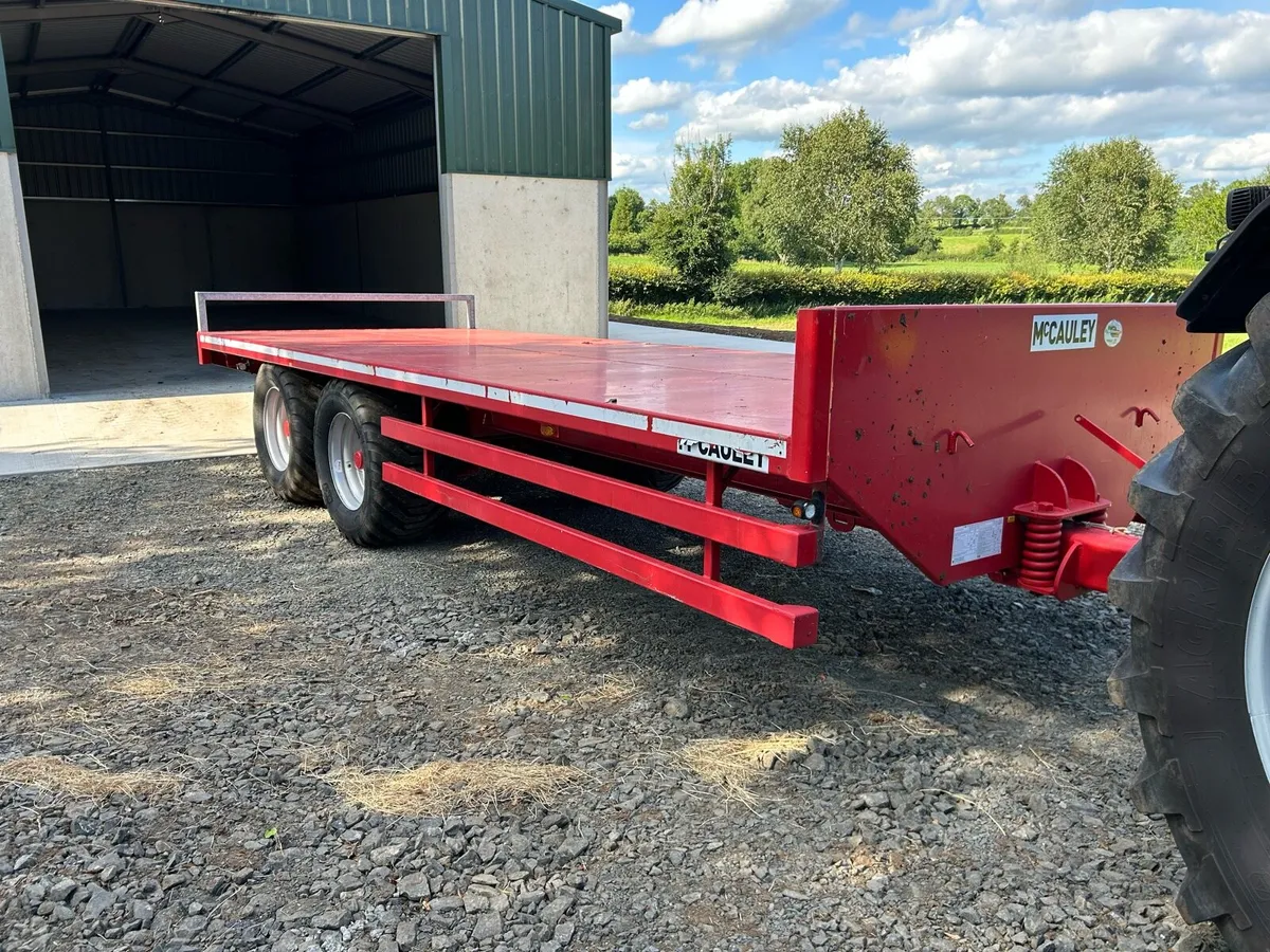 Bale trailer - Image 2