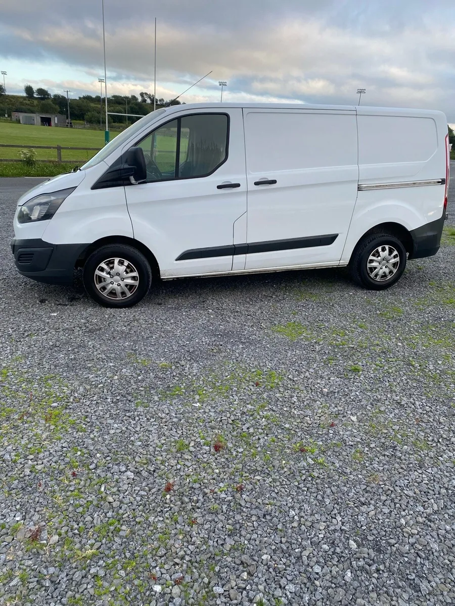 Ford transit custom 2.2 litre - Image 2