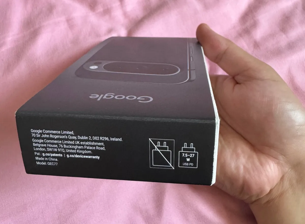 Pixel 9 pro 256gb Obsidian black - Image 3