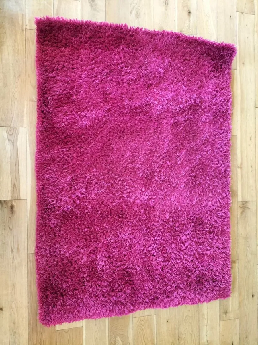 Rug for Bedroom Floor - Image 1