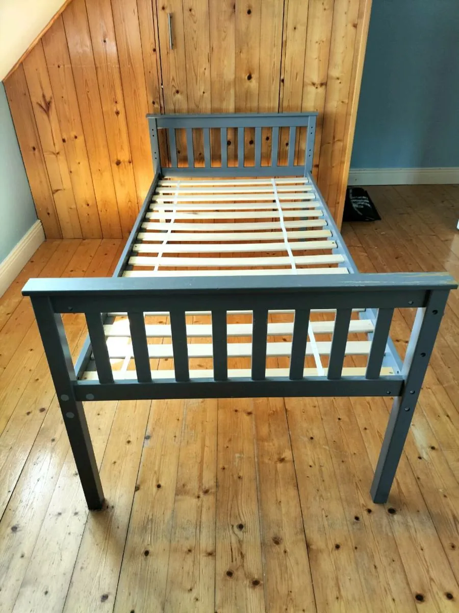 Bunk beds or 2 x Single beds & Mattresses - Image 4