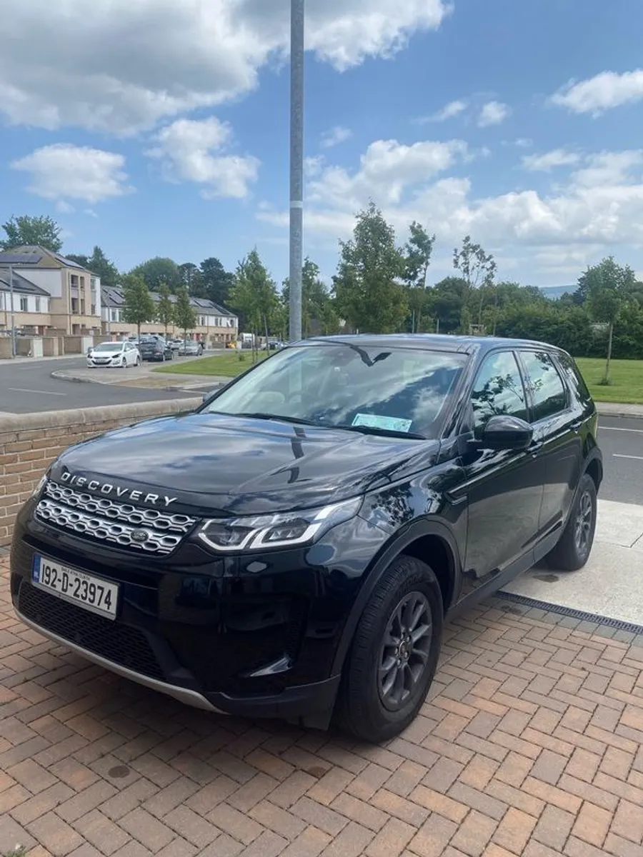 2019 Land Rover Discovery Sport - Image 3