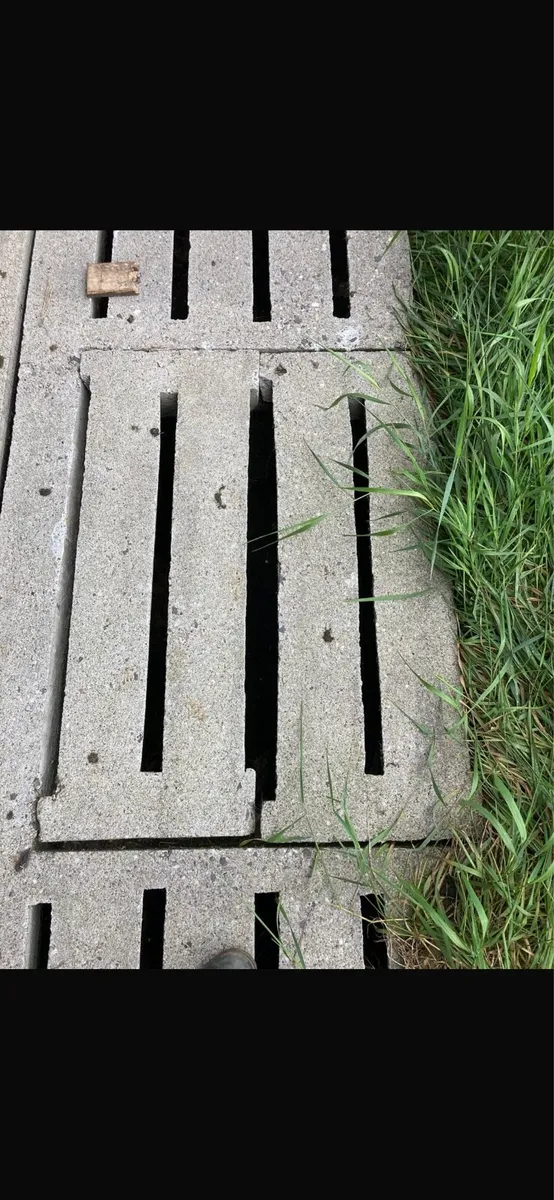 Concrete slat agitation cover - Image 2