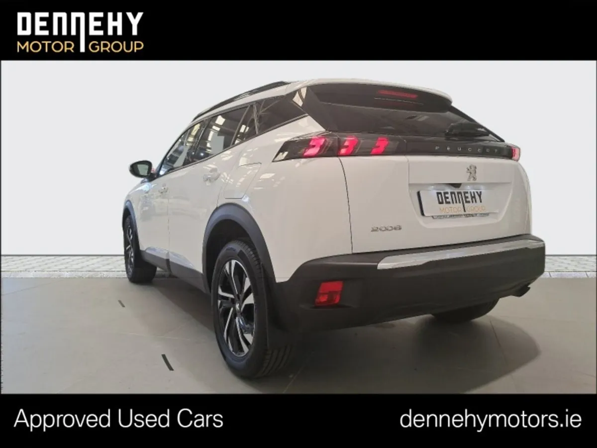 Peugeot 2008 1.2 Puretech 100bhp Allure - Image 4