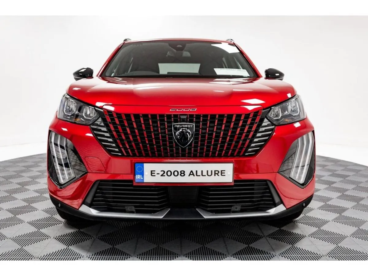 Peugeot 2008 E-allure 54kwh 156HP Protection Pack - Image 2