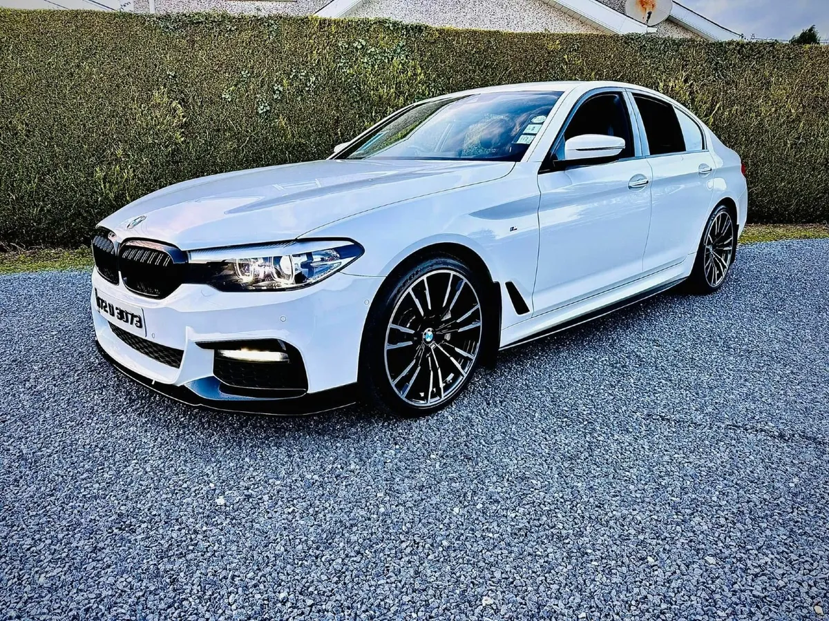 BMW 5-Series 2017 - Image 4