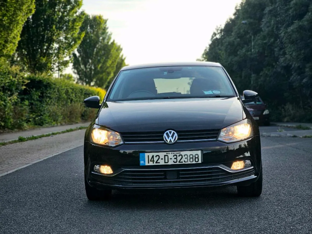 2014 AUTOMATIC VW POLO HIGHLINE LOW KM HIGH SPEC - Image 3