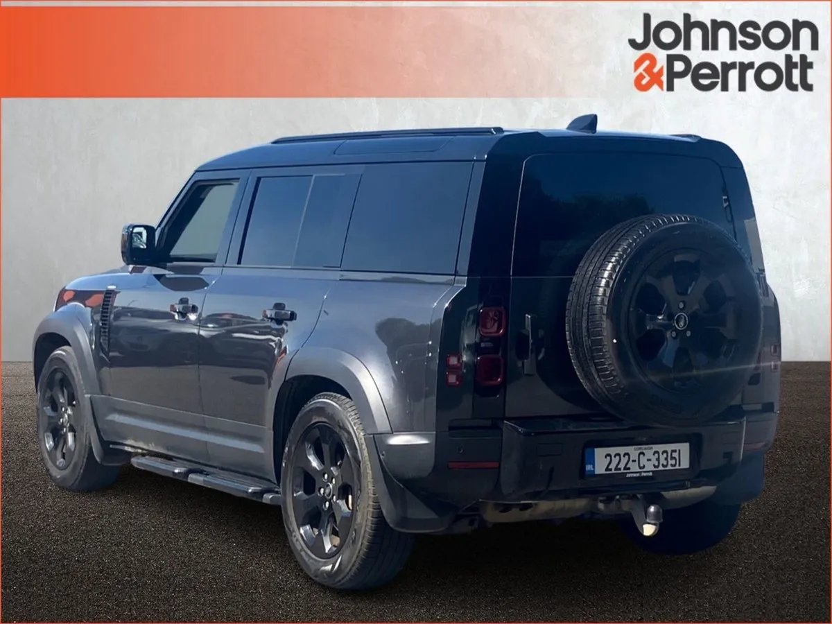Land Rover Defender Defender 110 3.0 D Hard TOP SE - Image 3