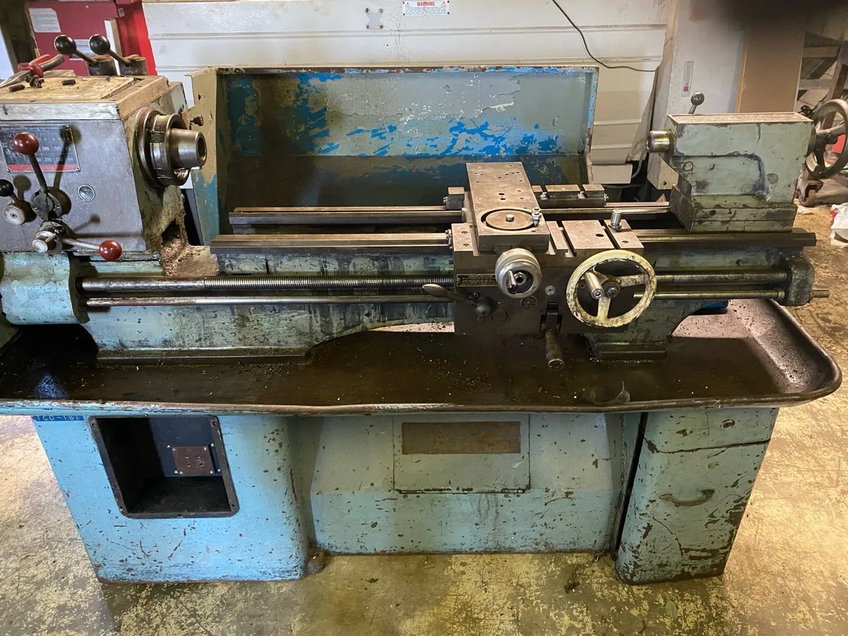 Colchester master lathe - Image 3