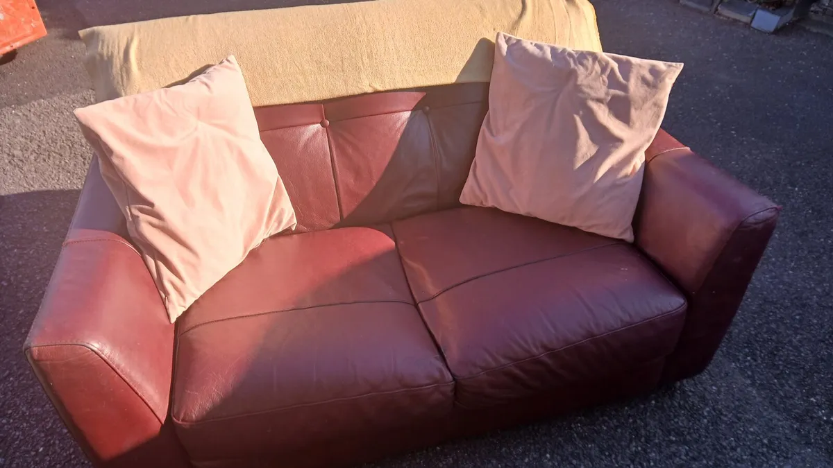 Sofa - Image 2