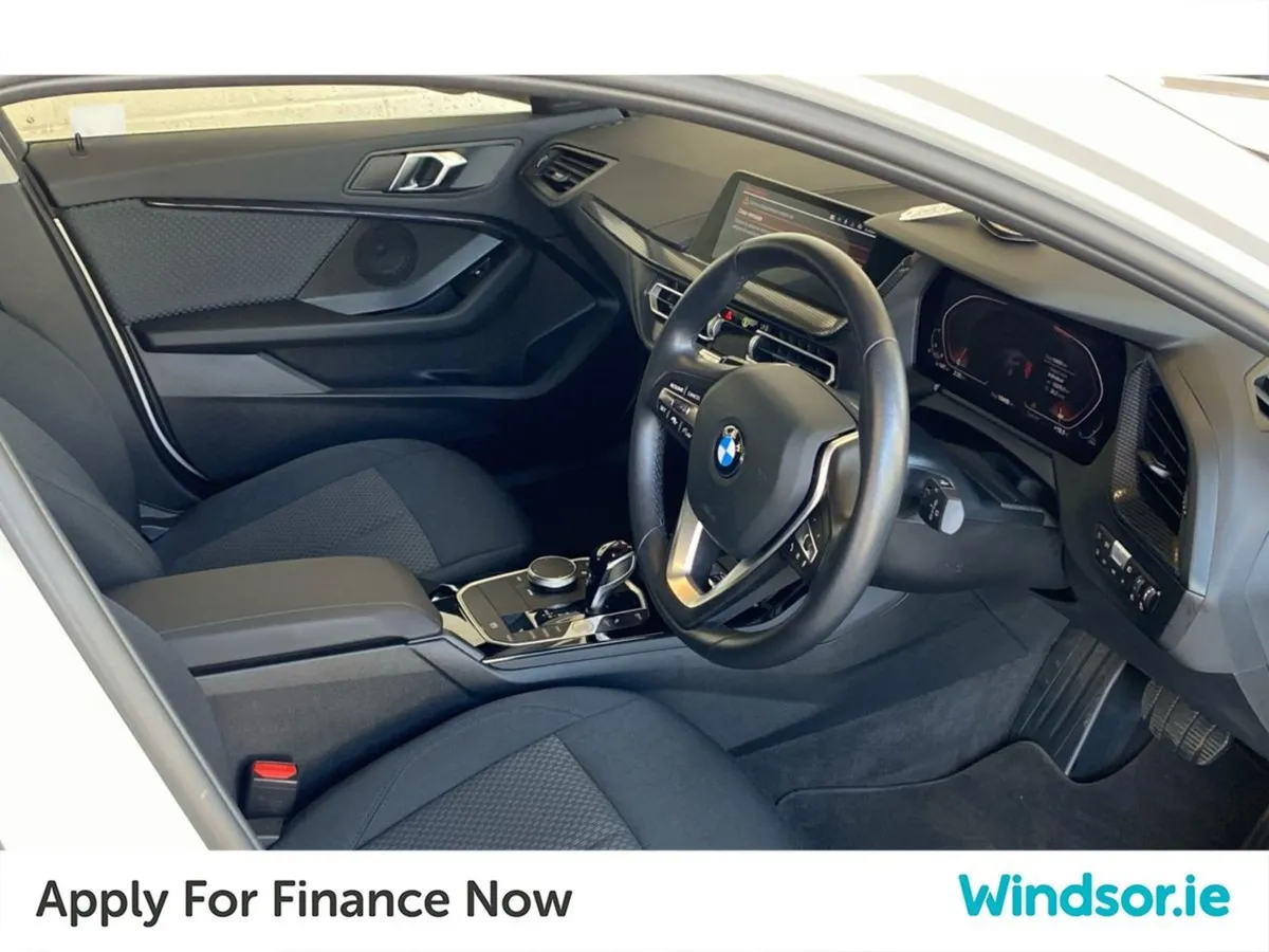 BMW 1 Series Automatic - Image 4