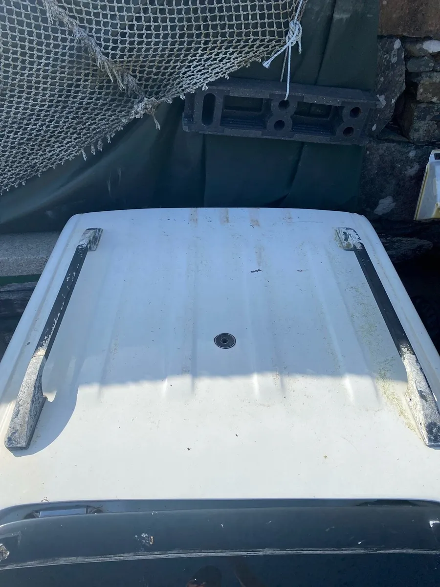 Hilux canopy - Image 2