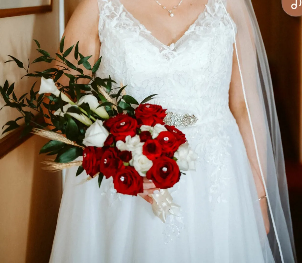Wedding flowers - Image 3