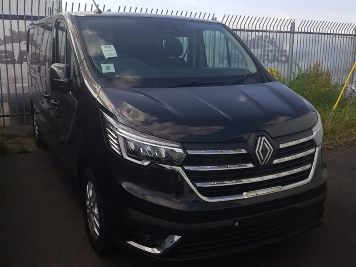 Renault Trafic 150BHP LWB Crew VAN Incl VAT