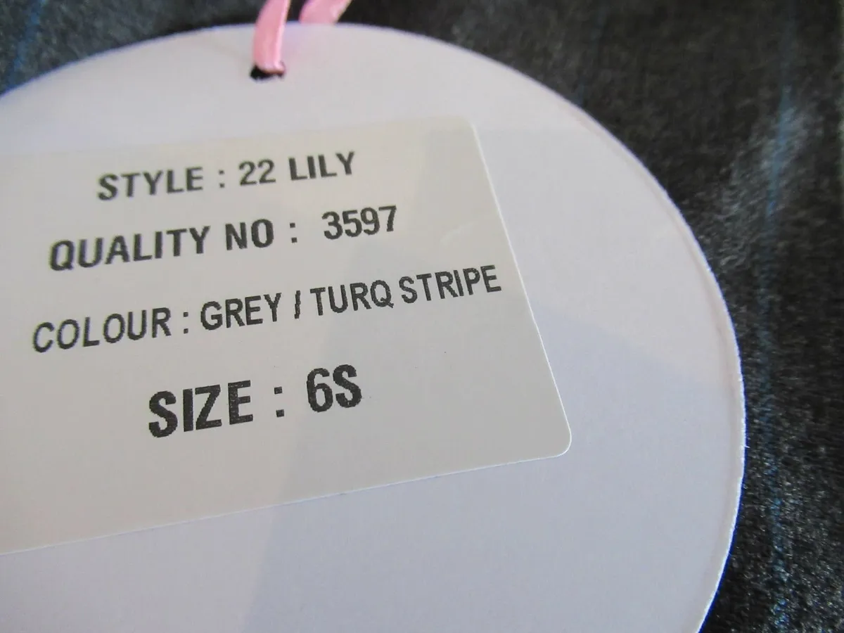 SCHOOL UNIFORM Mercy mounthawk girls trouser UK 6 - Image 3