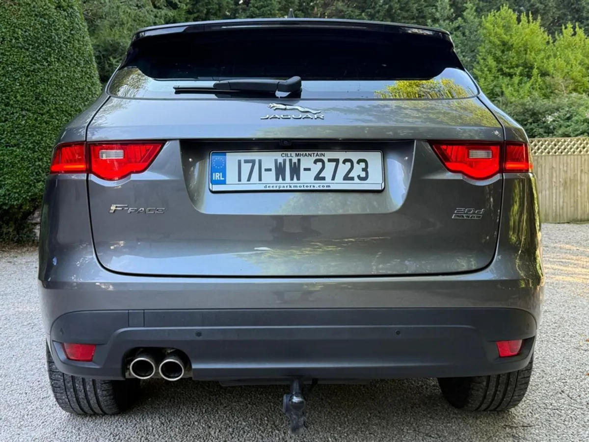 Jaguar F- PACE 2.0 D R-sport AWD 180PS  panoramic - Image 4