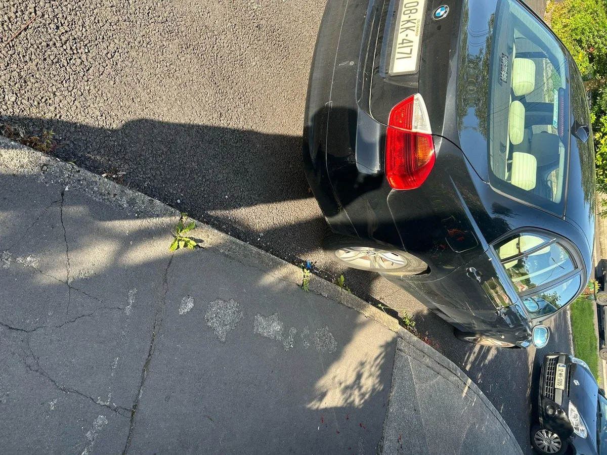Car - Image 2