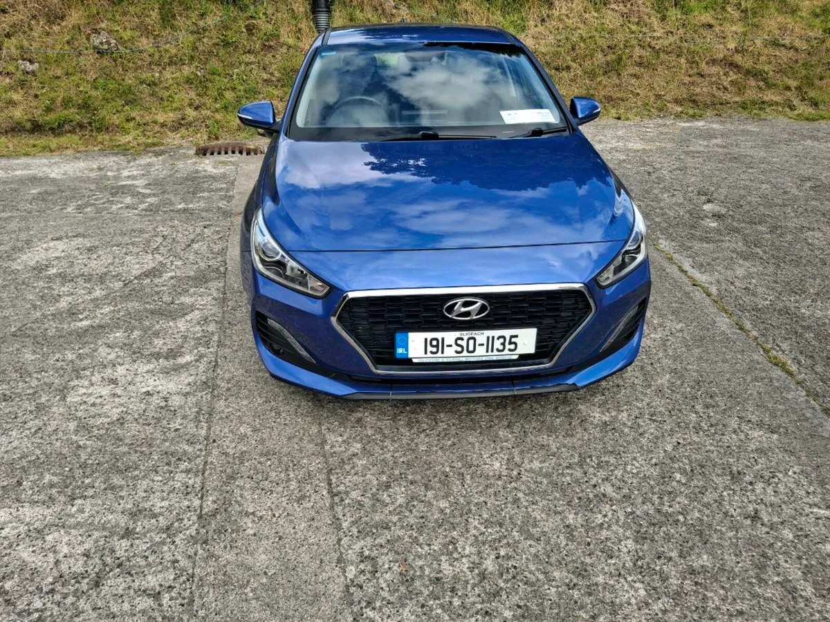 Car - Image 2
