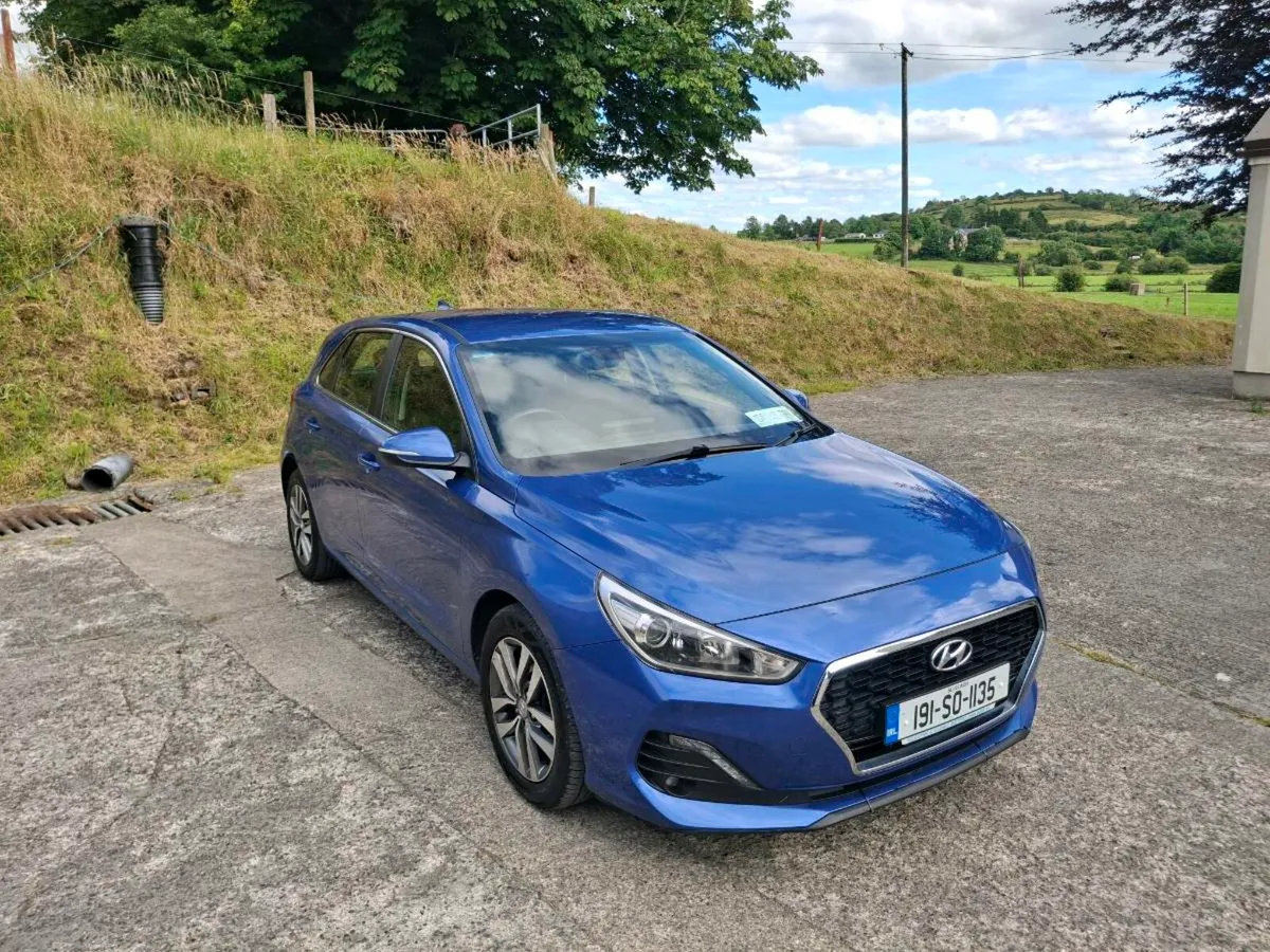 Car - Image 3