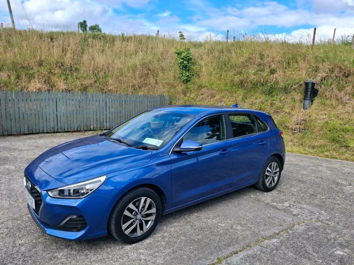 Car - Image 4