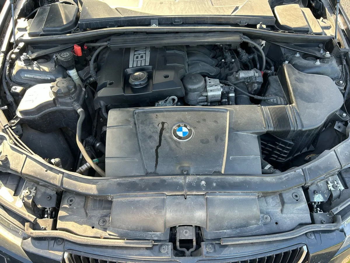 Car - Image 4