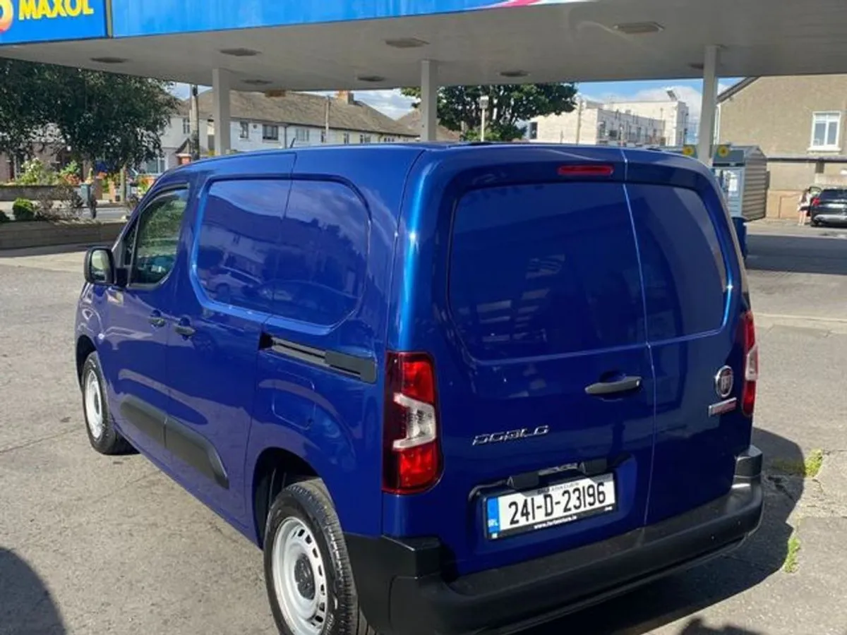Fiat Doblo SWB 1.5 100HP 650KG 4DR - Image 2