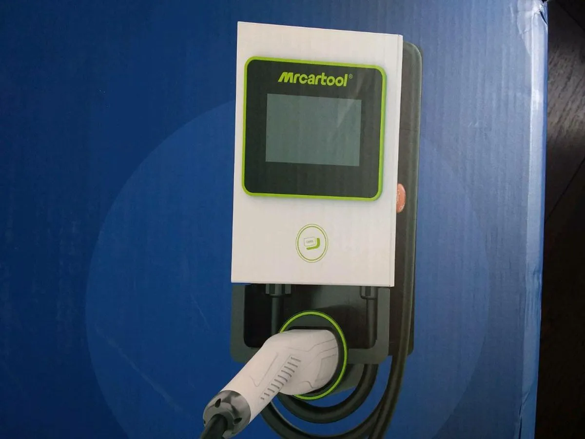 EV     ELECTRIC CAR CHARGER   7KW   NEW IN BOX 450 - Image 2