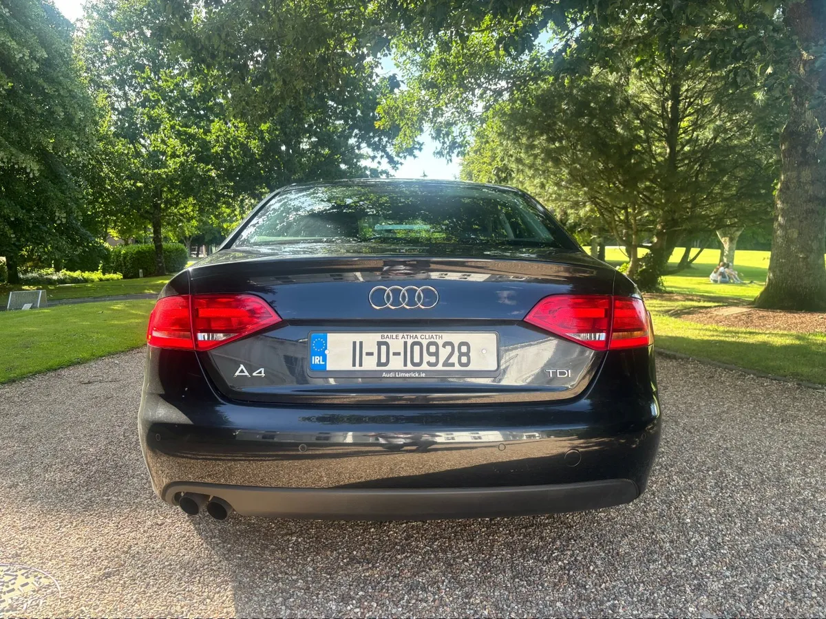 2011 Audi A4 sport high spec 2.0 TDI 140 bhp 6 spe - Image 3